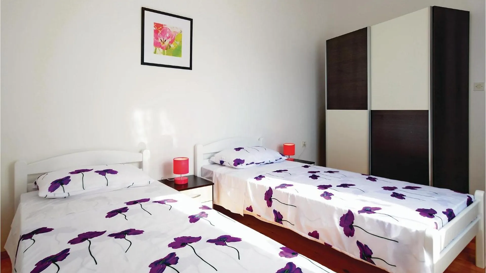3 Bedroom Lovely Home In Kavran Croatia