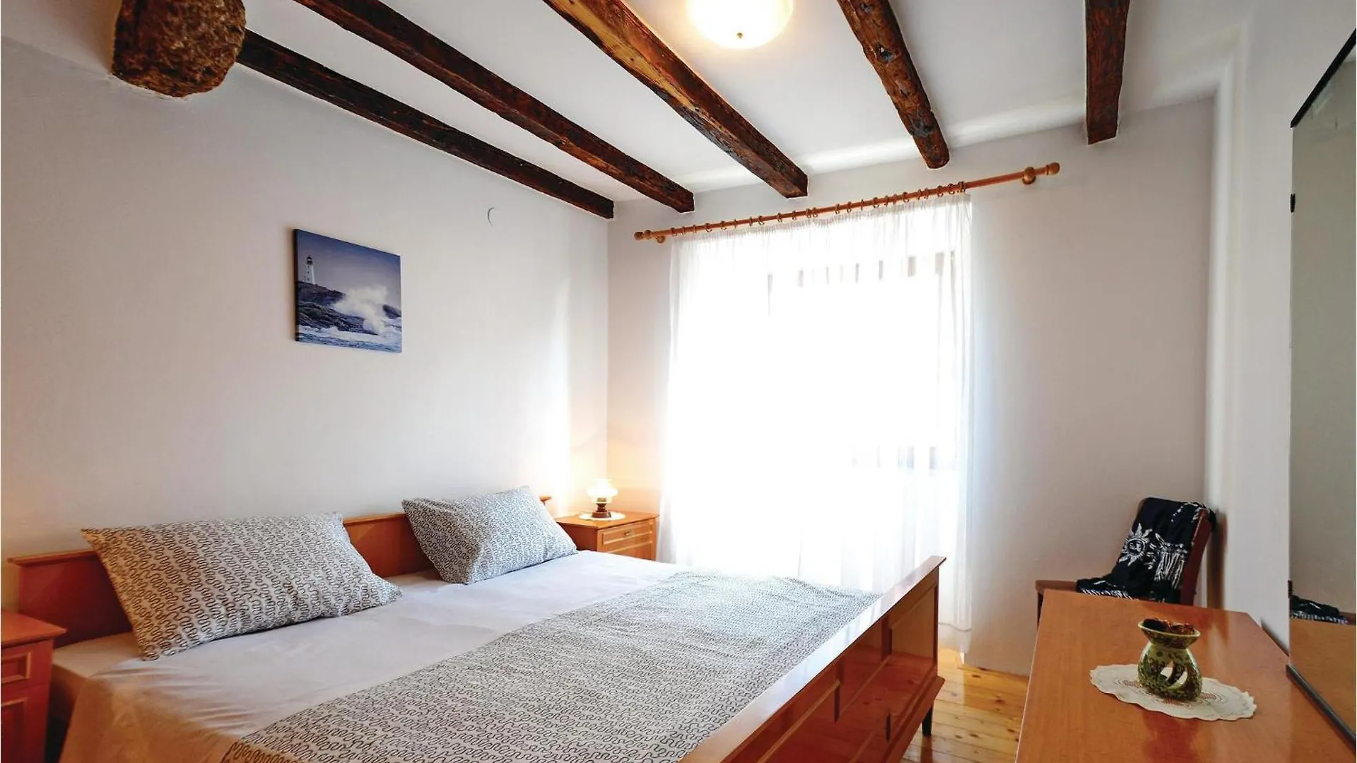 3 Bedroom Lovely Home In Kavran Croatia
